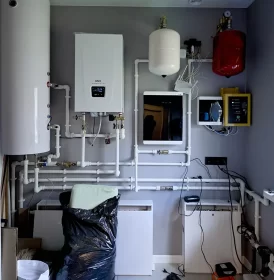 дом КД-1210 интерьер (монтаж ГВС, ХВС, отопления)